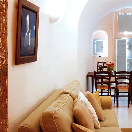 Luxury Villa In Megalochori Santorini With Jacuzzi *